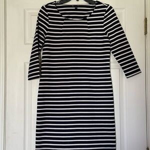 GAP Navy and White Sheath Dress with Bateau Neckline Size Small